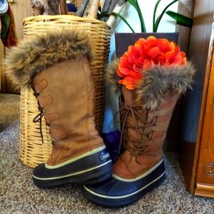 Women's Tall Winter Boots Size 9